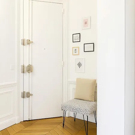 Apartment Hsh - Lovely Spacious Daru *